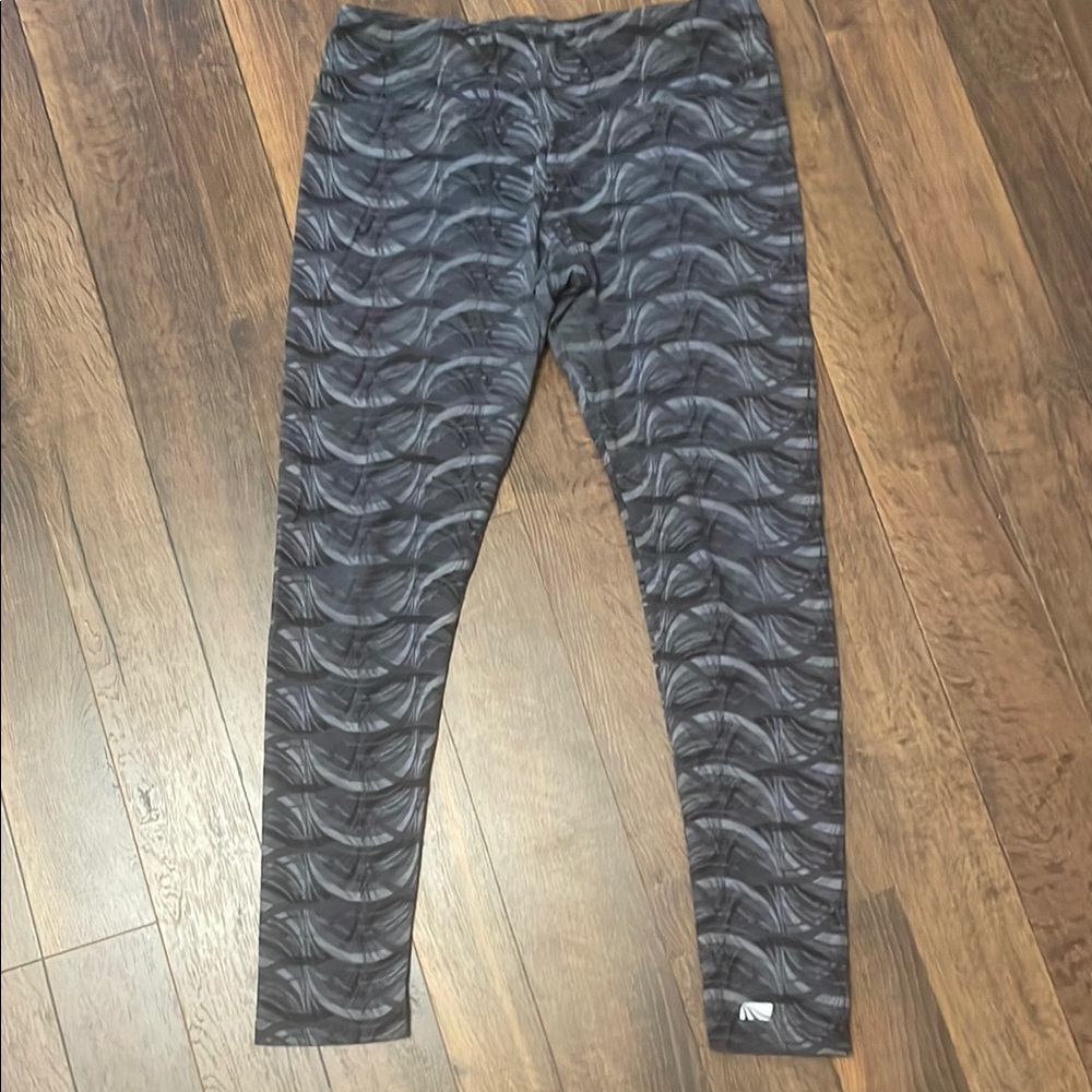 Marika Tek Black and Gray Pattern Leggings
